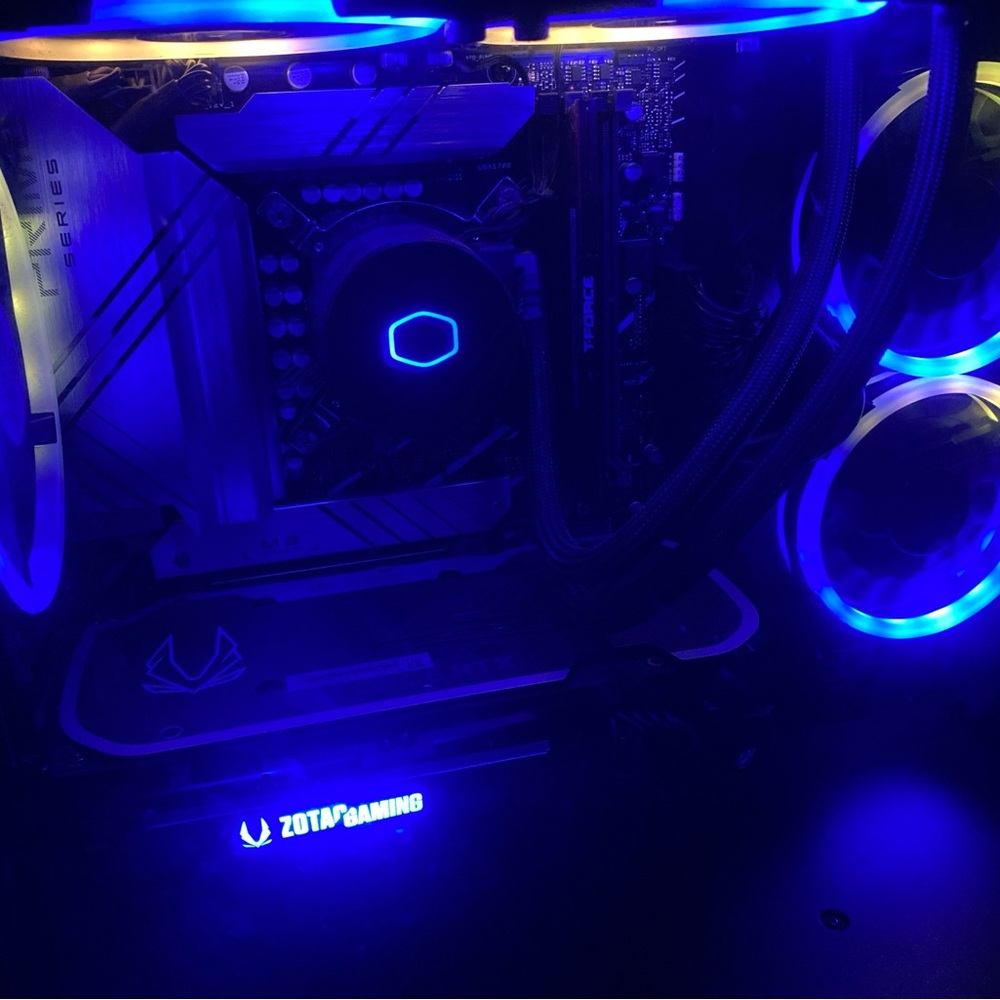 RGB Gaming PC Components - Picture 2 of 2